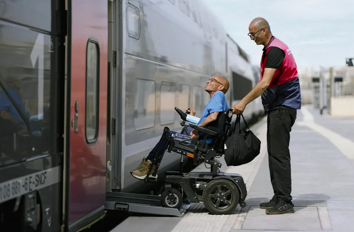 Assist’engare : le guichet des voyageurs en situation de handicap