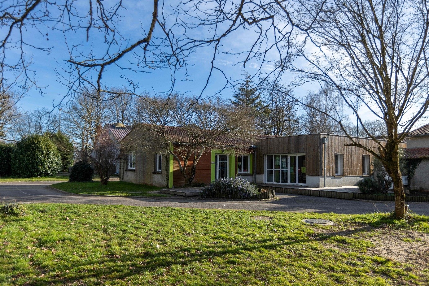 l’IME "Les Barbussières" de Saint Hilaire de Chaléons