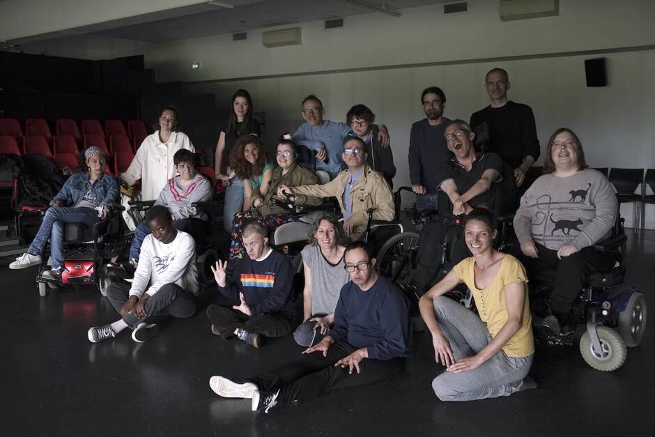 « Quand on danse, on oublie notre handicap » – Soirée de danse Hors normes à Rezé,